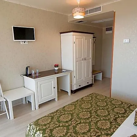 Merty 3* Mamaia
