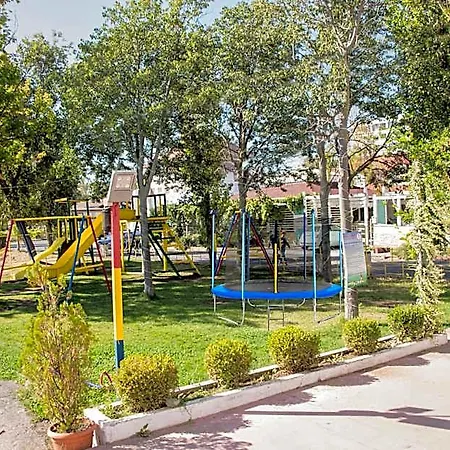 Merty 3* Mamaia